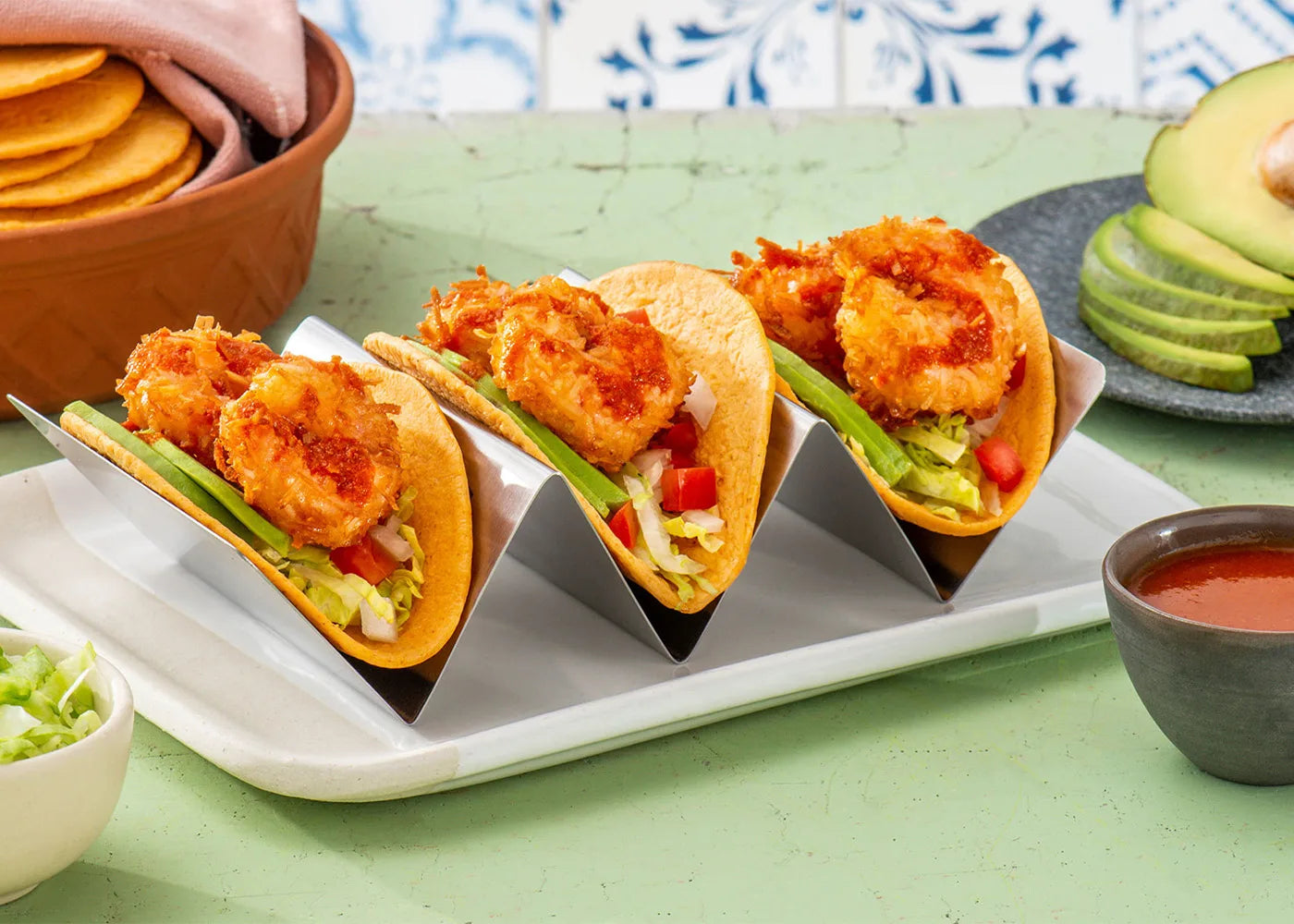 Tacos aux crevettes au curry et à la noix de coco